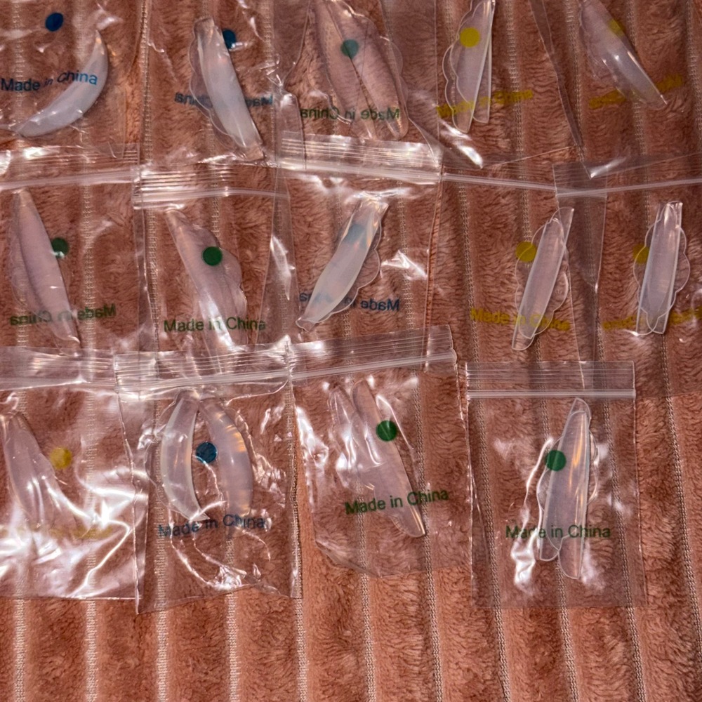 18 Pairs Eyelash Lifting Silicone Shields & Application Tools Set Lash Perm Kit - Picture 2 of 3